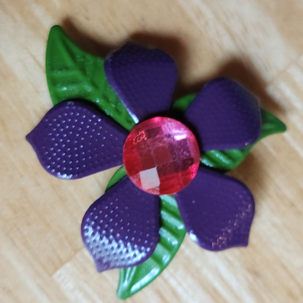 Fun Multi Texture Flower Brooch